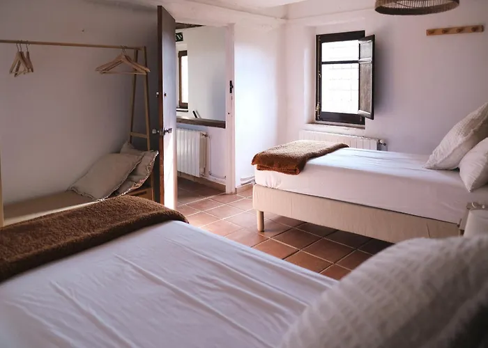 Casa Pardal Coliving & Coworking