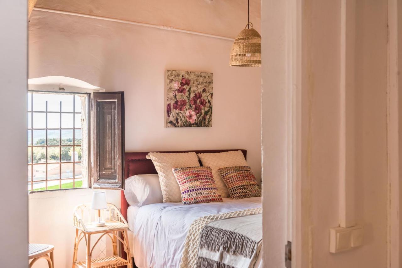Casa Pardal Coliving & Coworking